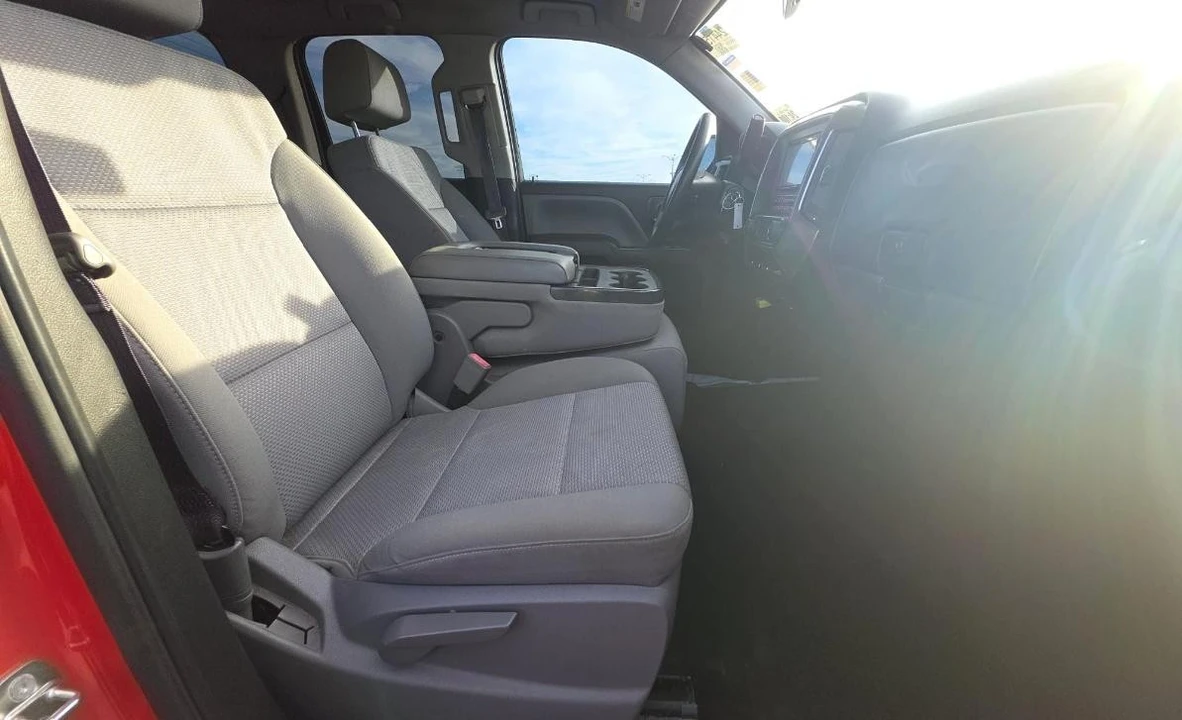 2017 Chevrolet Silverado 3rd Gen - Image 8 of 10