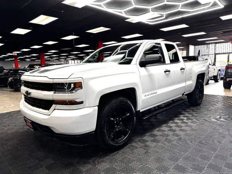2017 Chevrolet Silverado 3rd Gen - Image 8 of 21