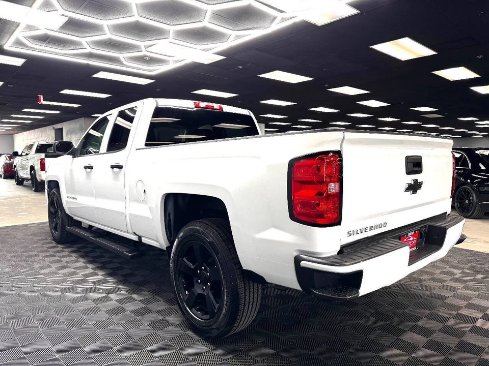 2017 Chevrolet Silverado 3rd Gen - Image 9 of 12