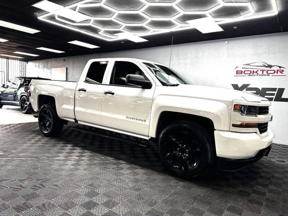 2017 Chevrolet Silverado 3rd Gen - Image 2 of 21
