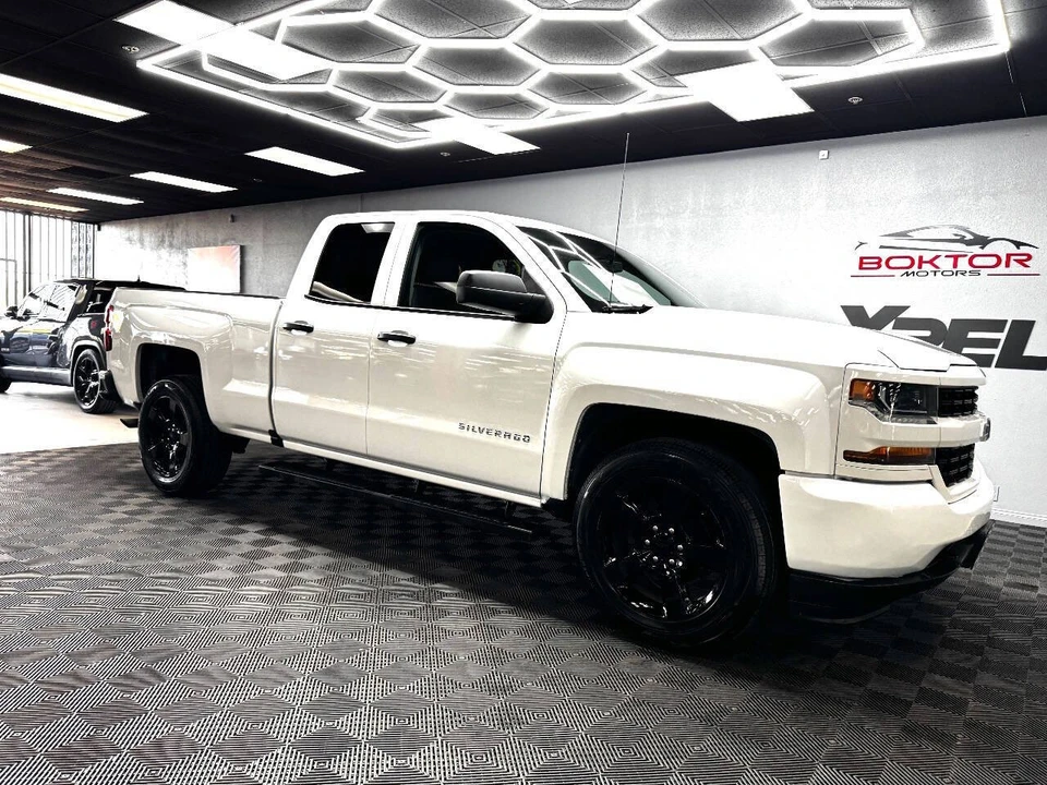 2017 Chevrolet Silverado 3rd Gen - Image 2 of 12