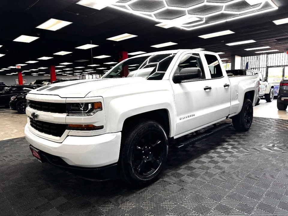2017 Chevrolet Silverado 2nd Gen - Image 7 of 12