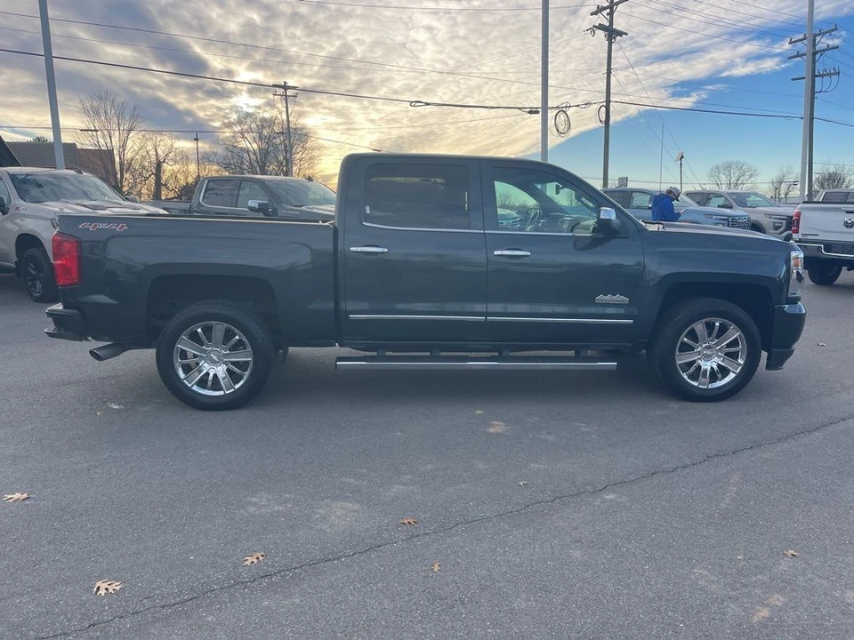 2017 Chevrolet Silverado 3rd Gen - Image 6 of 12