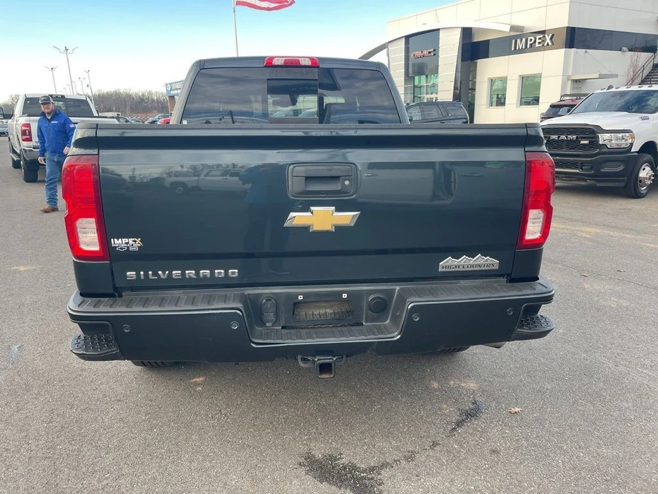 2017 Chevrolet Silverado 3rd Gen - Image 4 of 12