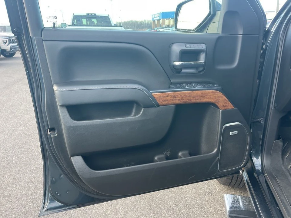 2017 Chevrolet Silverado 3rd Gen - Image 9 of 12