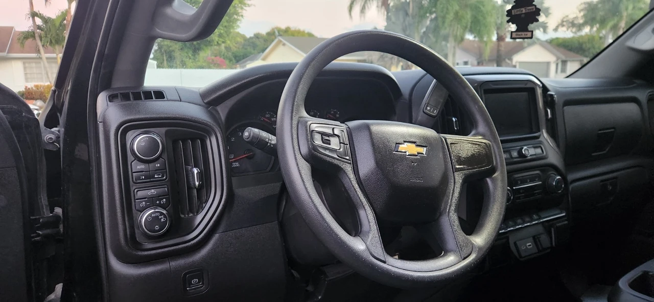 2017 Chevrolet Silverado 3rd Gen - Image 5 of 18