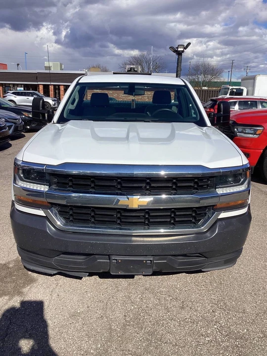 2017 Chevrolet Silverado 3rd Gen - Image 4 of 21