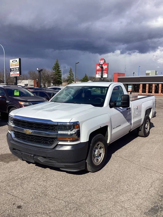 2017 Chevrolet Silverado 3rd Gen - Image 3 of 21