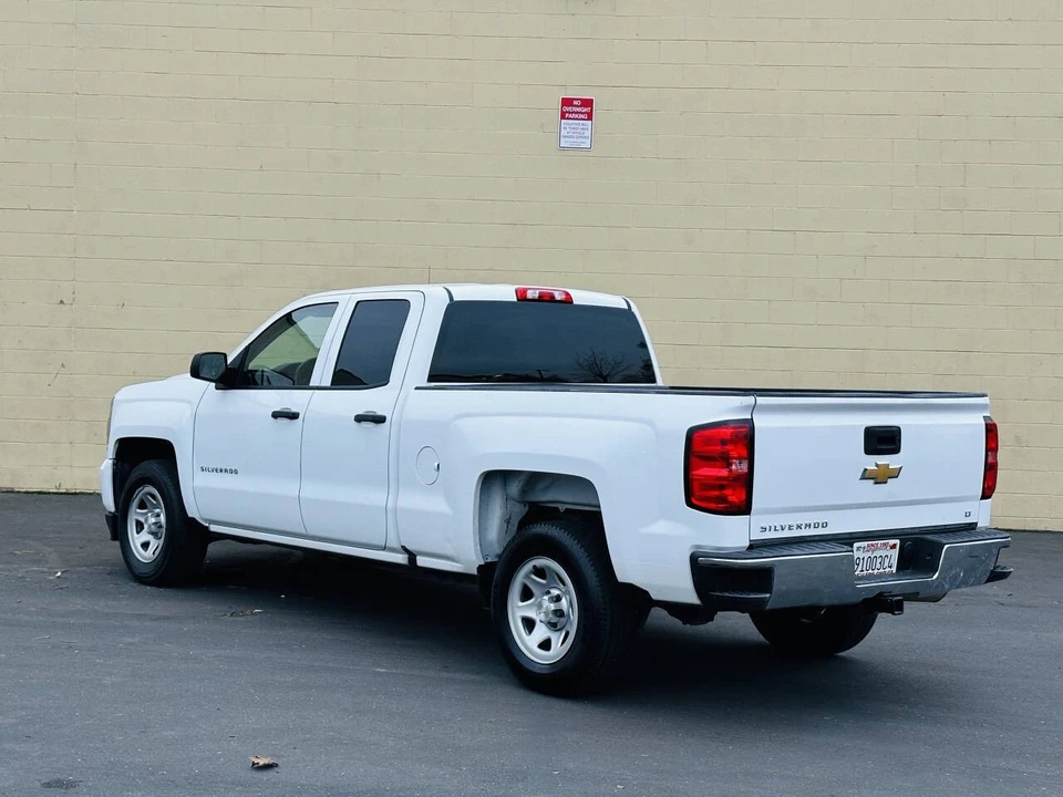 2017 Chevrolet Silverado 2nd Gen - Image 5 of 18