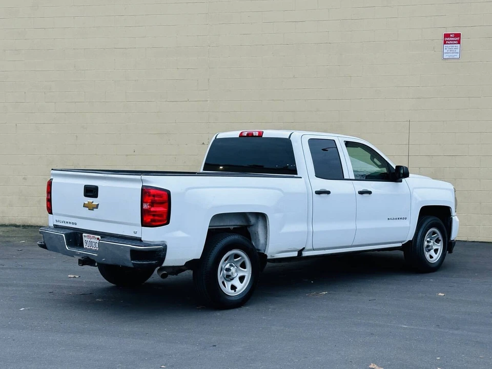 2017 Chevrolet Silverado 2nd Gen - Image 8 of 18