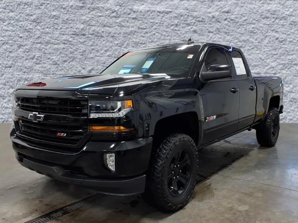 2017 Chevrolet Silverado 3rd Gen - Image 3 of 21