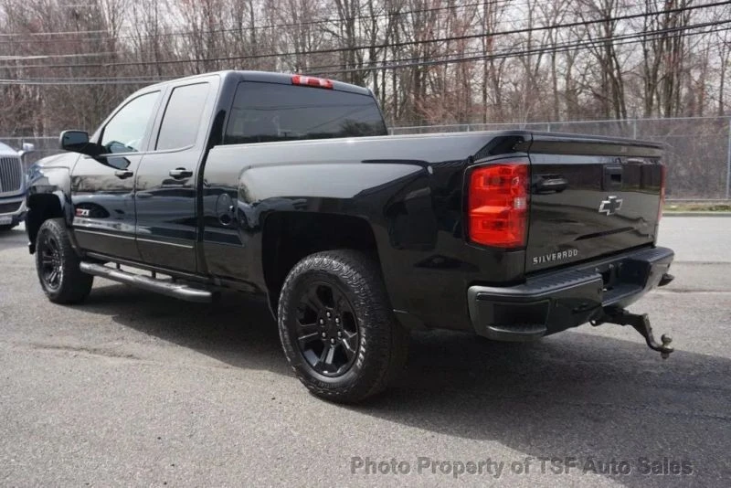 2017 Chevrolet Silverado 3rd Gen - Image 5 of 12