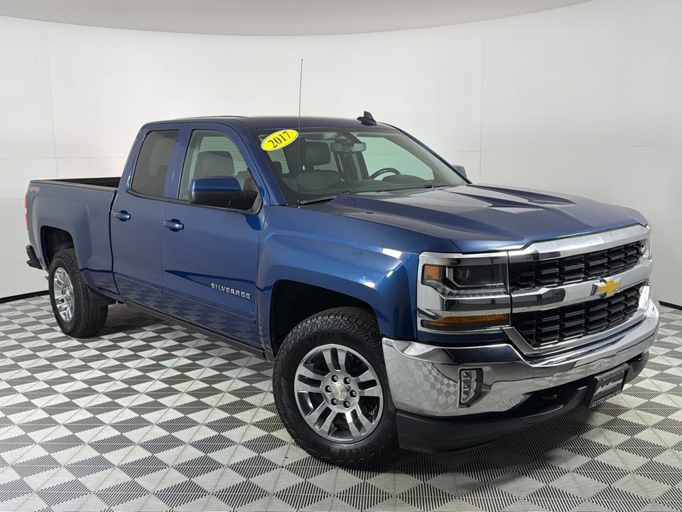 2017 Chevrolet Silverado 3rd Gen - Image 2 of 12