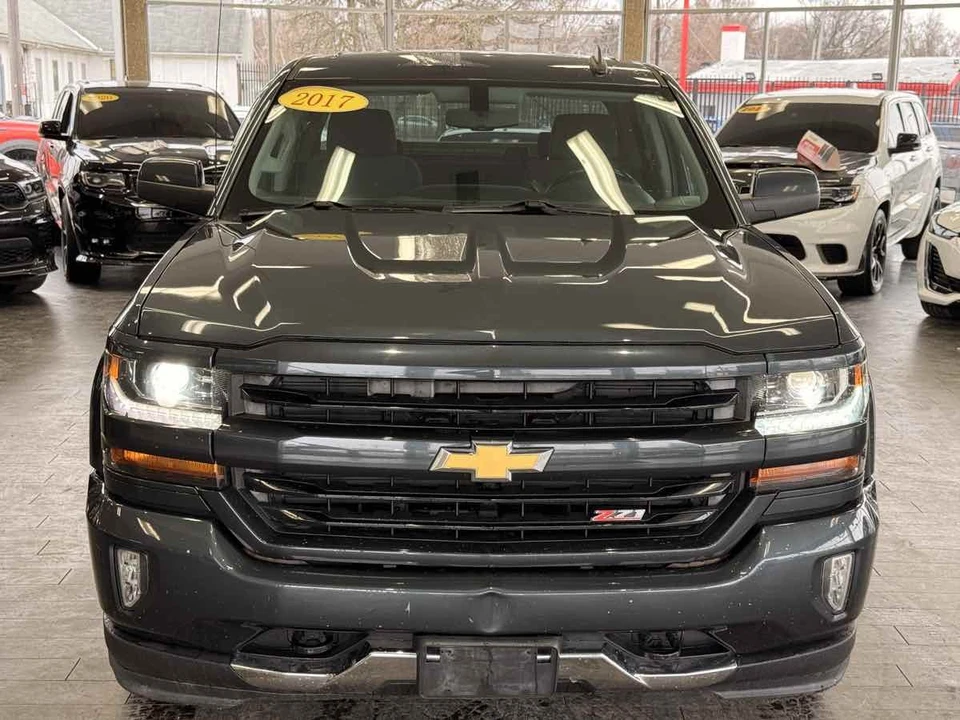 2017 Chevrolet Silverado 2nd Gen - Image 3 of 12