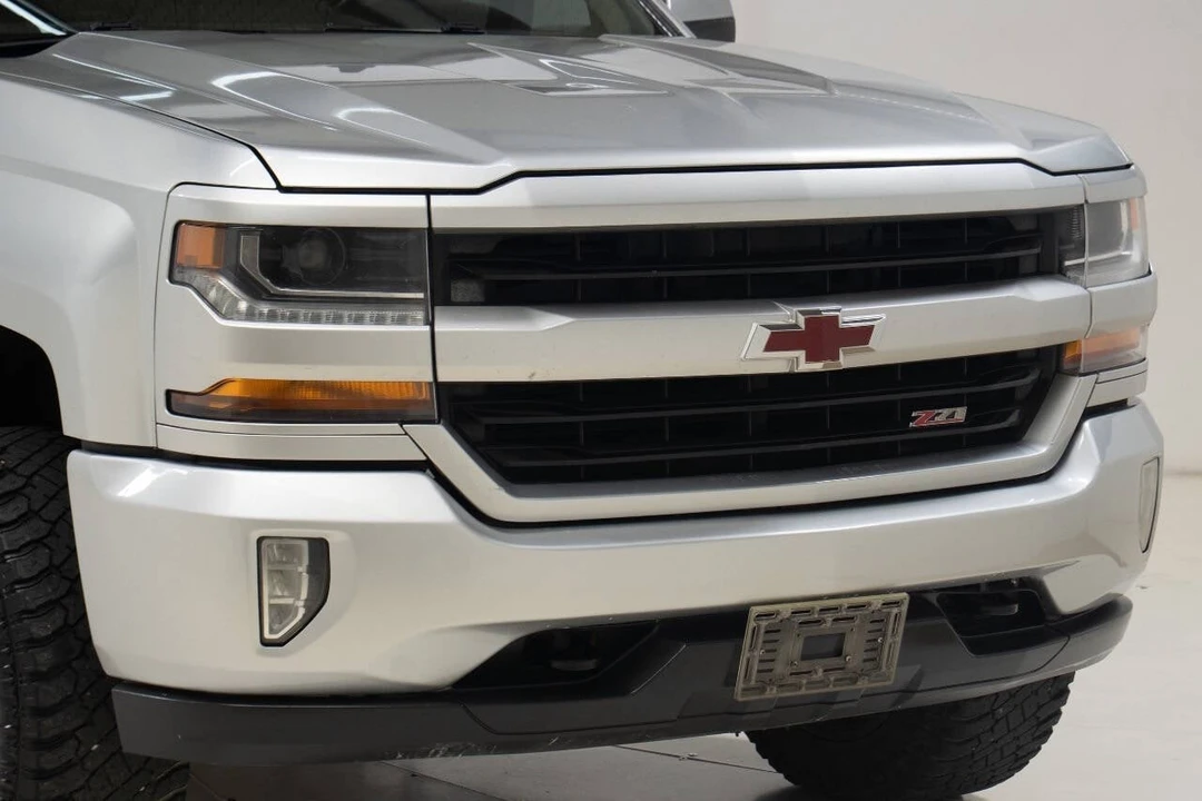 2017 Chevrolet Silverado 3rd Gen - Image 9 of 12