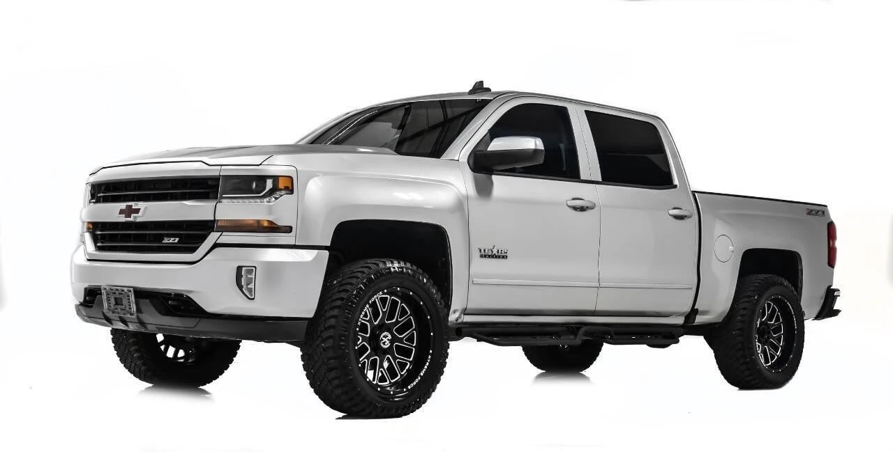2017 Chevrolet Silverado 3rd Gen - Image 2 of 12