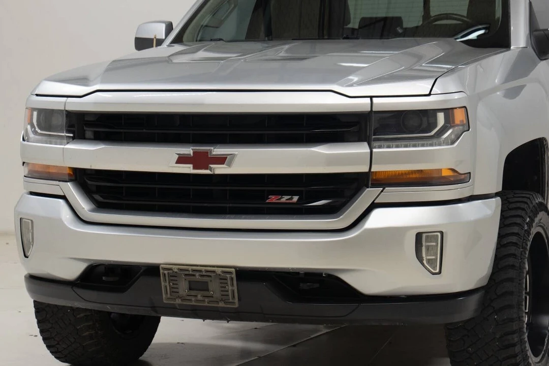 2017 Chevrolet Silverado 3rd Gen - Image 10 of 12