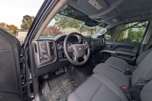 2017 Chevrolet Silverado 3rd Gen - Image 5 of 7