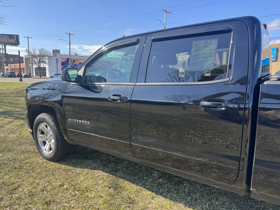2017 Chevrolet Silverado 3rd Gen - Image 3 of 21