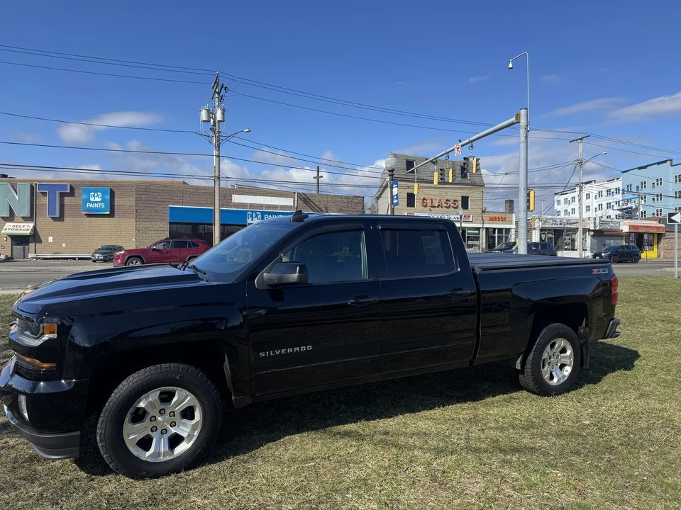 2017 Chevrolet Silverado 3rd Gen - Image 5 of 21