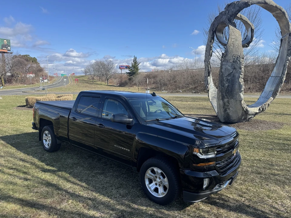 2017 Chevrolet Silverado 3rd Gen - Image 2 of 21