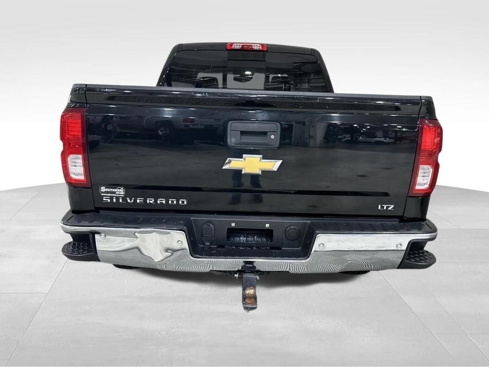 2017 Chevrolet Silverado 2nd Gen - Image 4 of 12