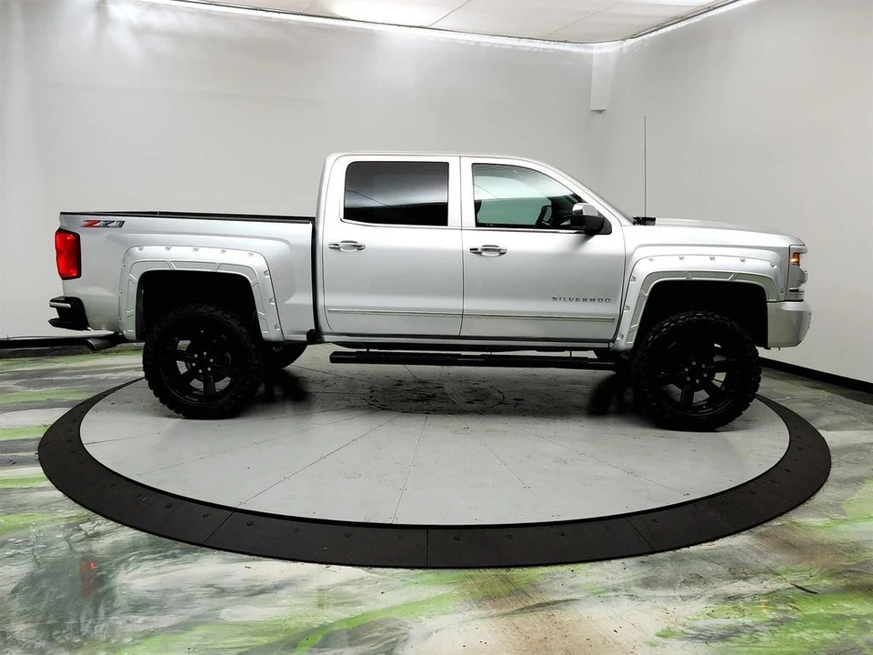 2017 Chevrolet Silverado 3rd Gen - Image 4 of 21