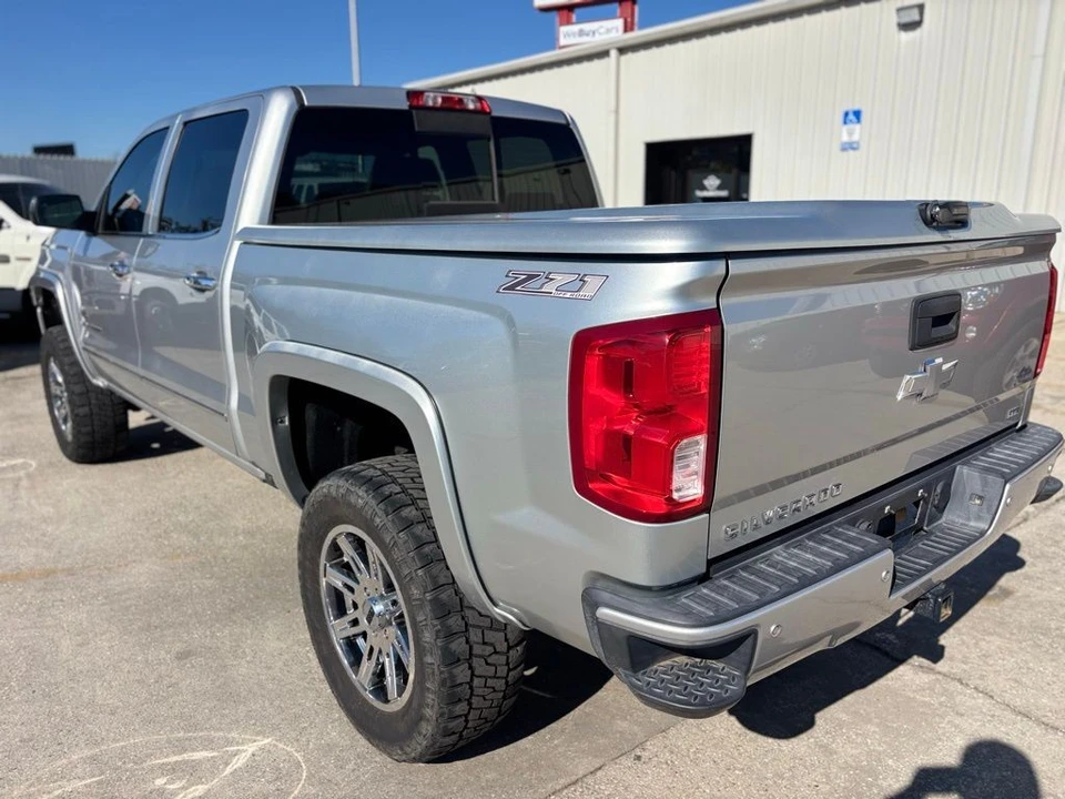 2017 Chevrolet Silverado 3rd Gen - Image 3 of 21