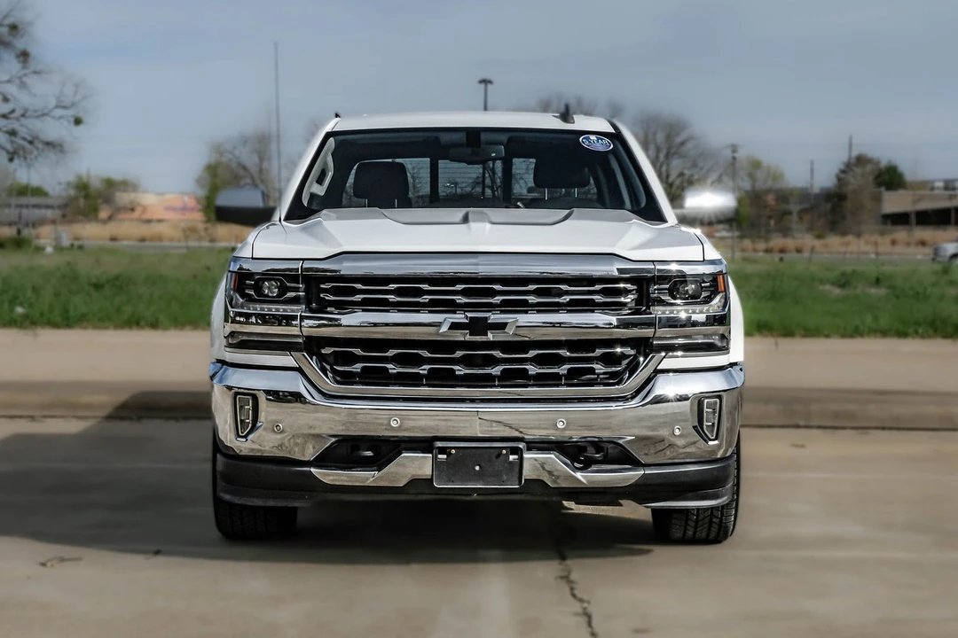 2017 Chevrolet Silverado 3rd Gen - Image 6 of 21
