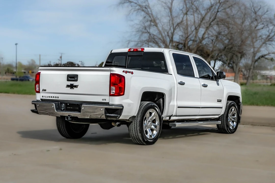 2017 Chevrolet Silverado 3rd Gen - Image 8 of 21