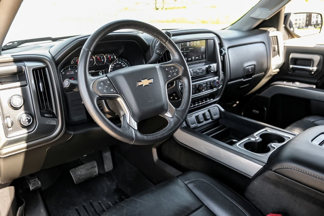 2017 Chevrolet Silverado 3rd Gen - Image 4 of 21