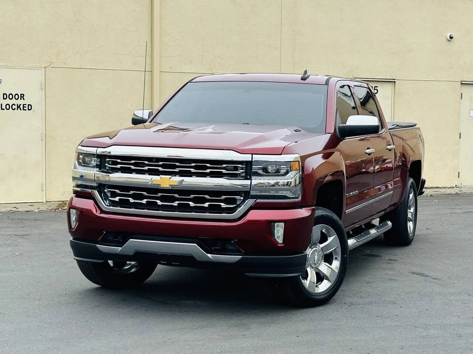 2017 Chevrolet Silverado 3rd Gen - Image 3 of 21