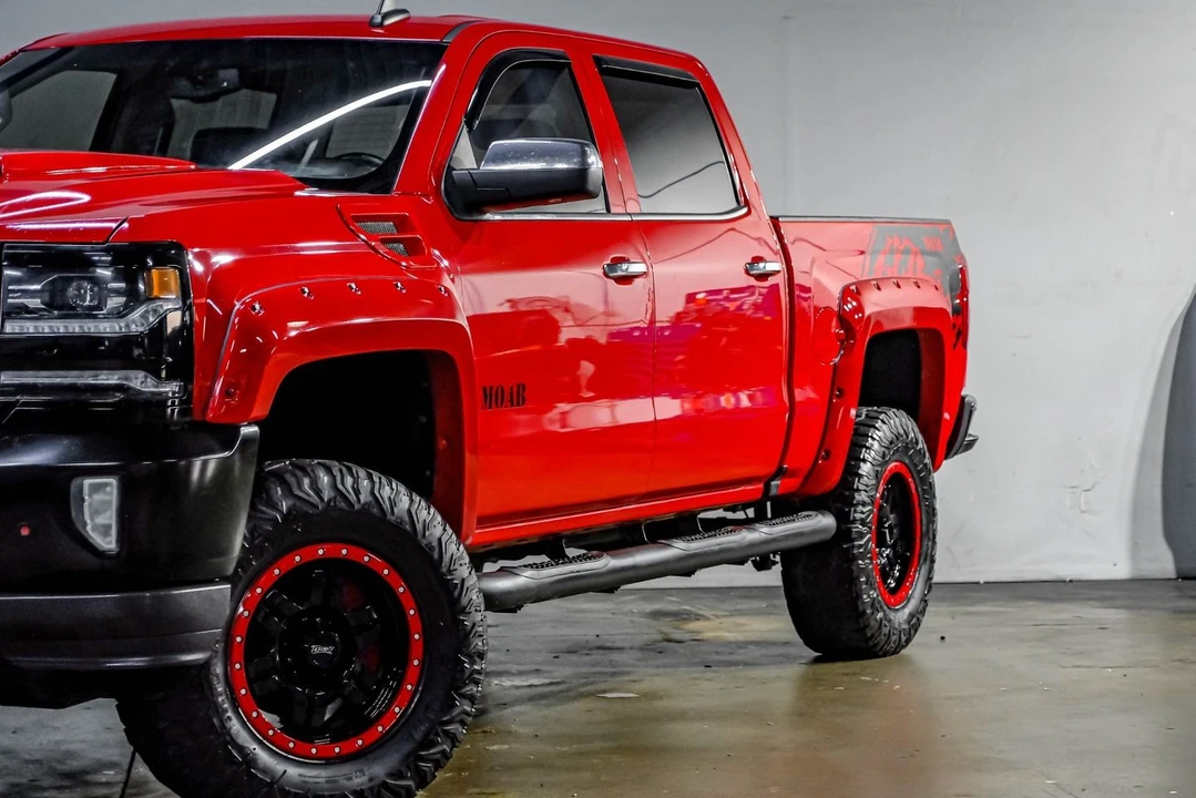 2017 Chevrolet Silverado 2nd Gen - Image 9 of 12