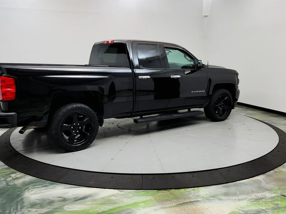 2017 Chevrolet Silverado 3rd Gen - Image 5 of 21