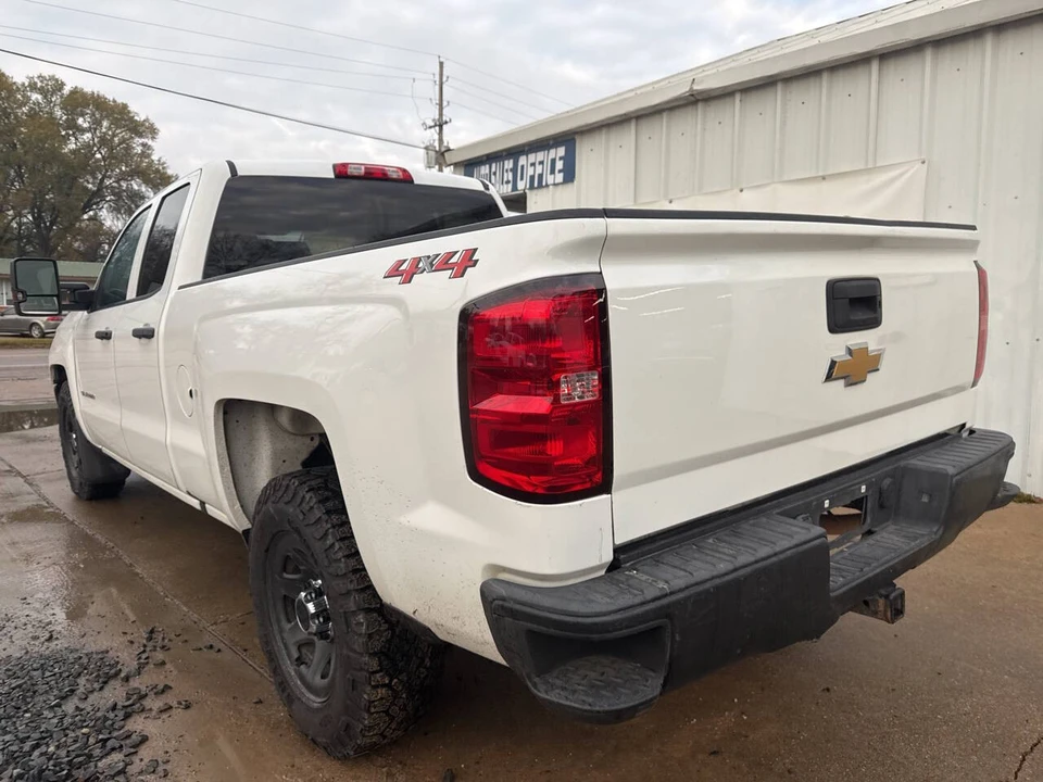 2017 Chevrolet Silverado 3rd Gen - Image 7 of 15