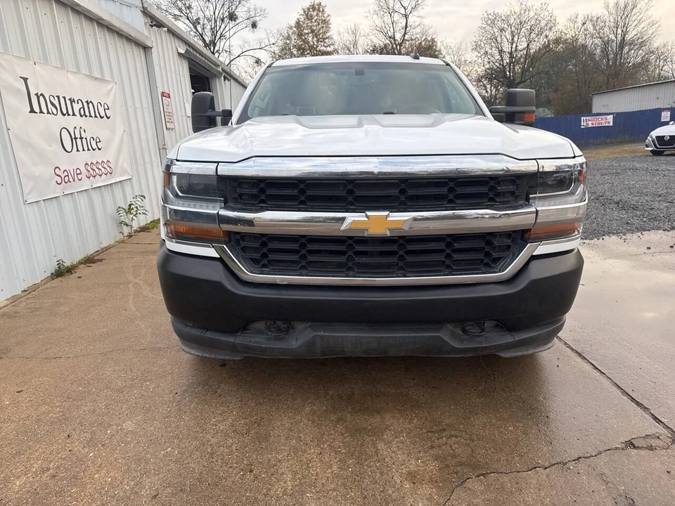 2017 Chevrolet Silverado 3rd Gen - Image 4 of 15