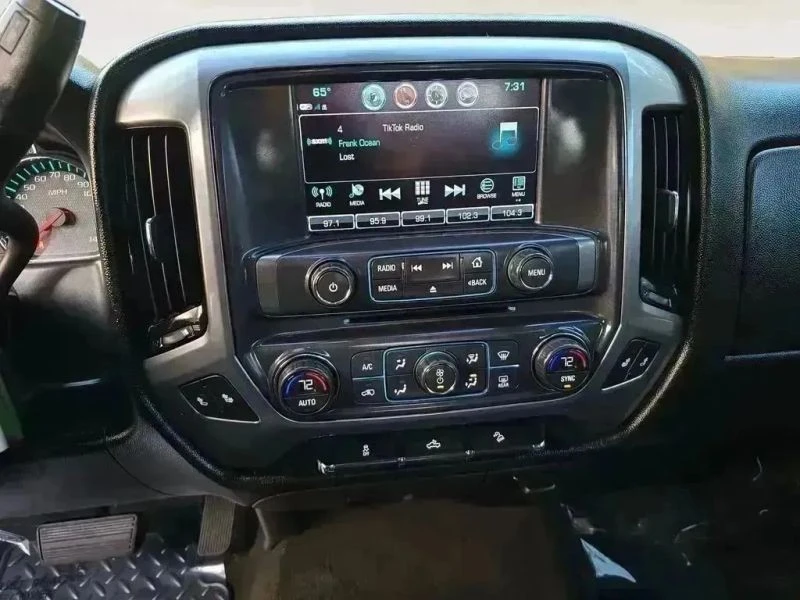 2017 Chevrolet Silverado 3rd Gen - Image 11 of 12