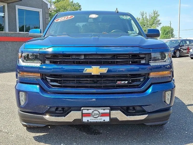 2017 Chevrolet Silverado 3rd Gen - Image 3 of 12