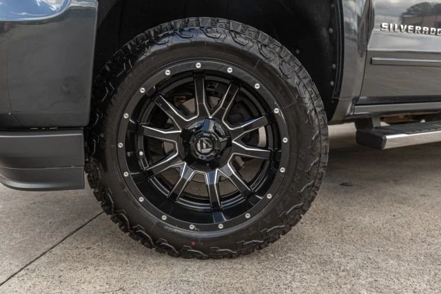 2017 Chevrolet Silverado 3rd Gen - Image 4 of 21