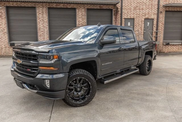 2017 Chevrolet Silverado 3rd Gen - Image 2 of 21