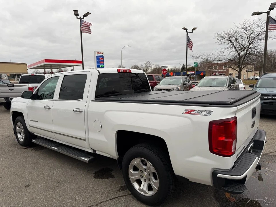 2017 Chevrolet Silverado 2nd Gen - Image 3 of 12