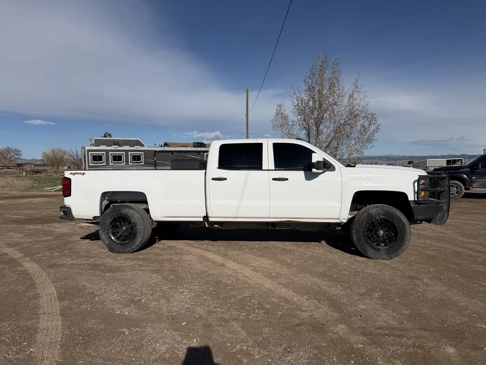 2017 Chevrolet Silverado Heavy Duty 3rd Gen - Image 4 of 9