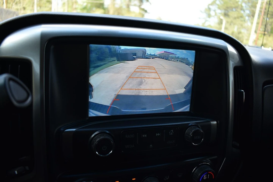 2017 Chevrolet Silverado Heavy Duty 3rd Gen - Image 14 of 21