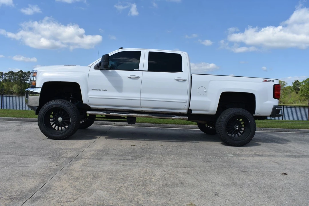 2017 Chevrolet Silverado Heavy Duty 3rd Gen - Image 7 of 21