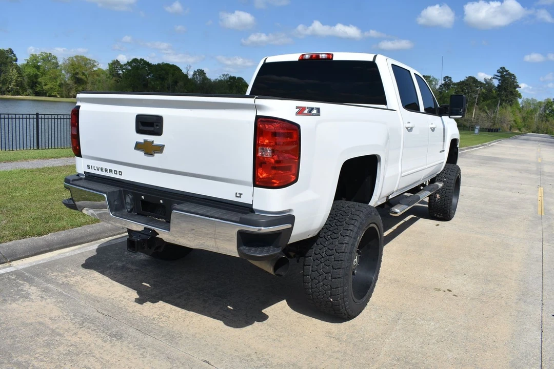 2017 Chevrolet Silverado Heavy Duty 3rd Gen - Image 4 of 21
