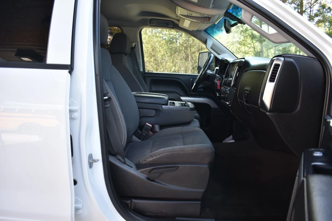 2017 Chevrolet Silverado Heavy Duty 3rd Gen - Image 17 of 21
