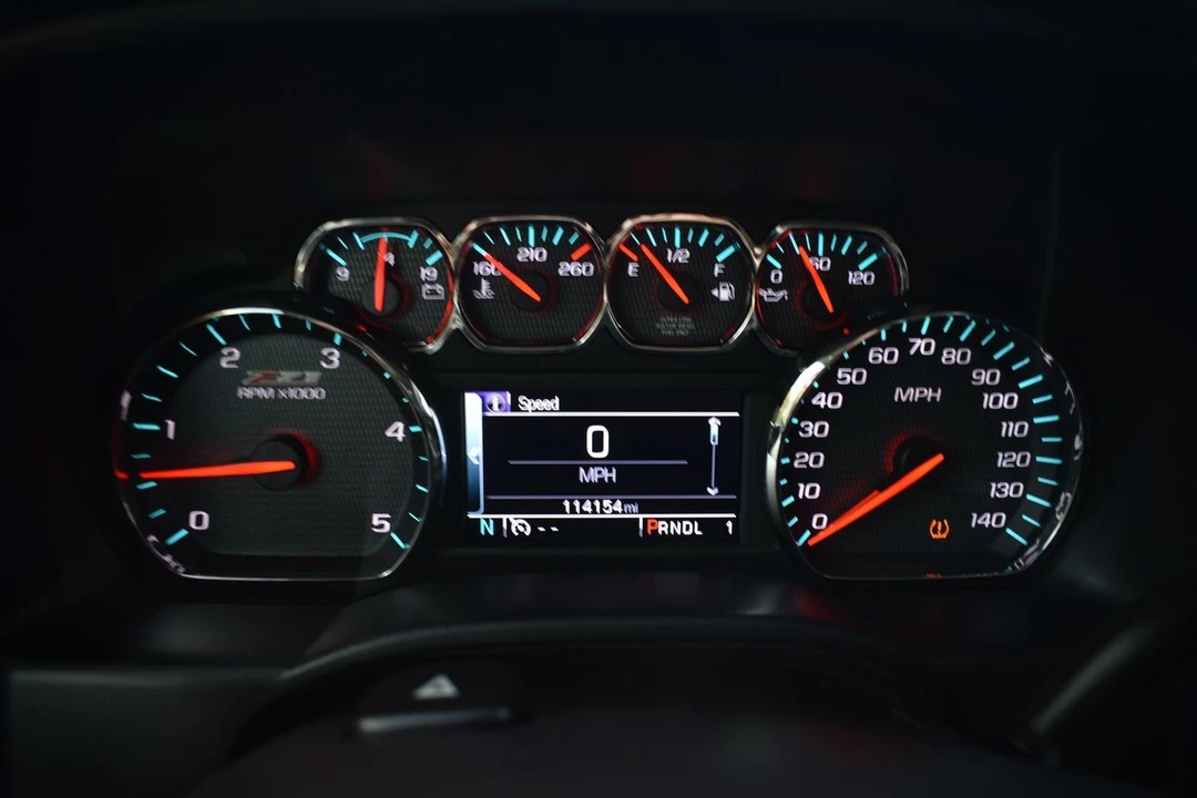 2017 Chevrolet Silverado Heavy Duty 3rd Gen - Image 12 of 21