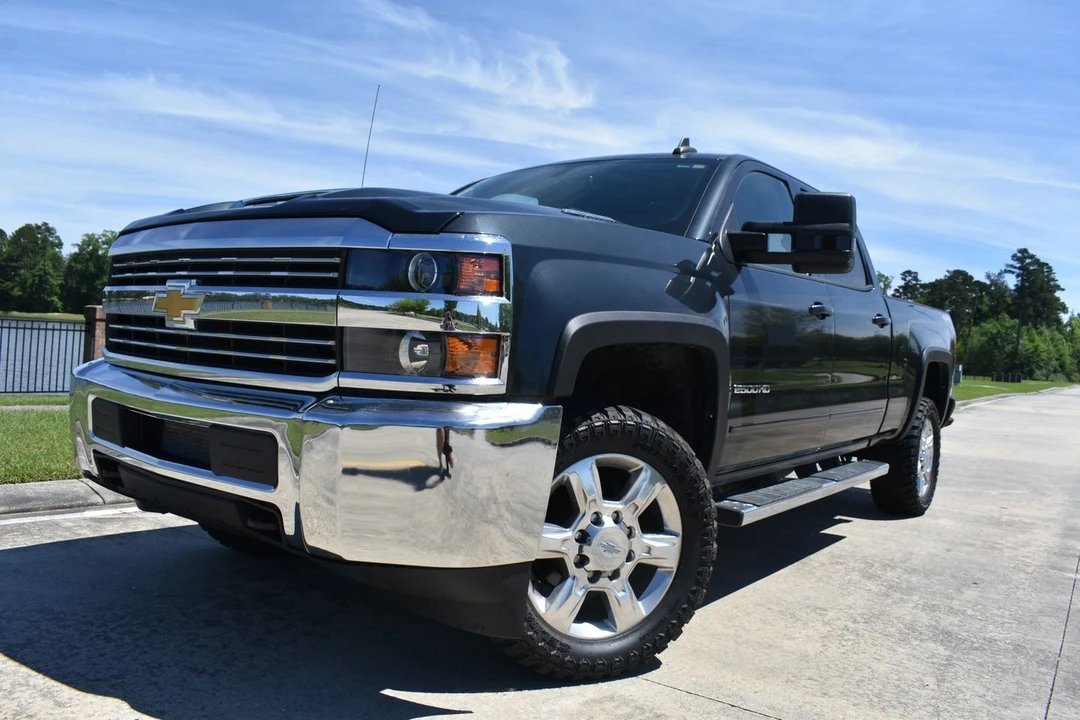 2017 Chevrolet Silverado Heavy Duty 3rd Gen - Image 5 of 21