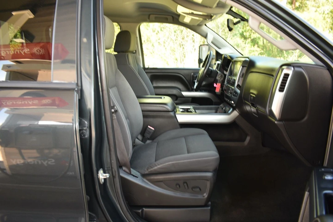 2017 Chevrolet Silverado Heavy Duty 3rd Gen - Image 16 of 21