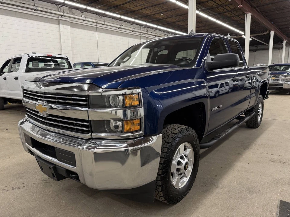 2017 Chevrolet Silverado Heavy Duty 3rd Gen - Image 4 of 12
